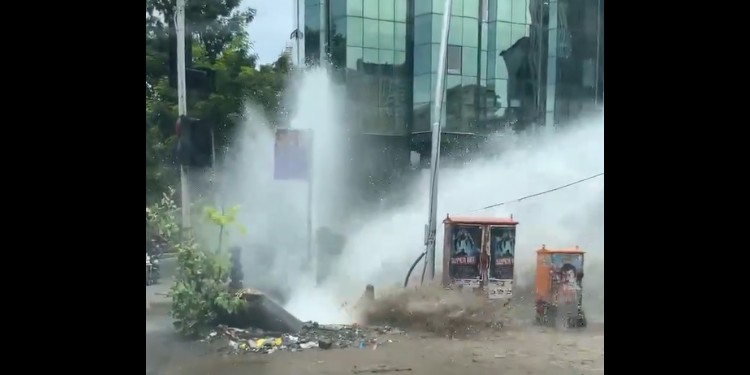 pipe burst1