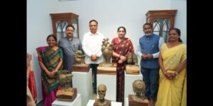 आरे कॉलनीत ‘शिल्परंग-१२’ चे उपमुख्यमंत्री सुनेत्रा पवारांनी केले उद्घाटन
